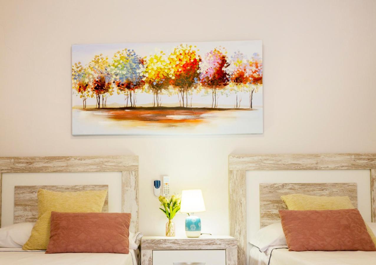 Apartamento Pink Sweet Home Torrevieja Exterior photo