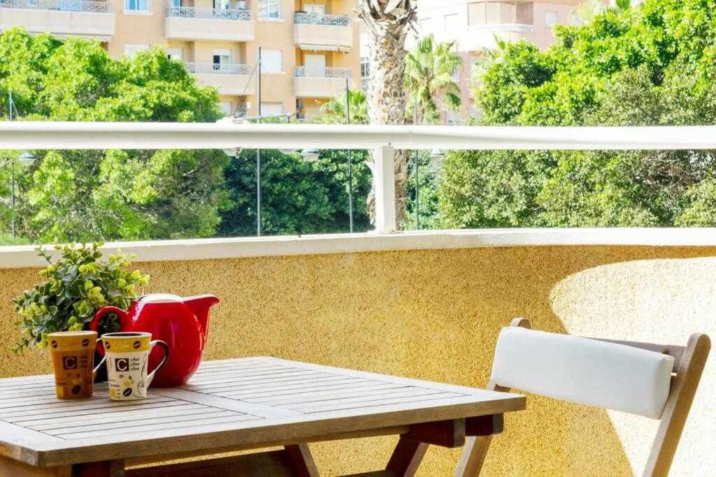 Apartamento Pink Sweet Home Torrevieja Exterior photo
