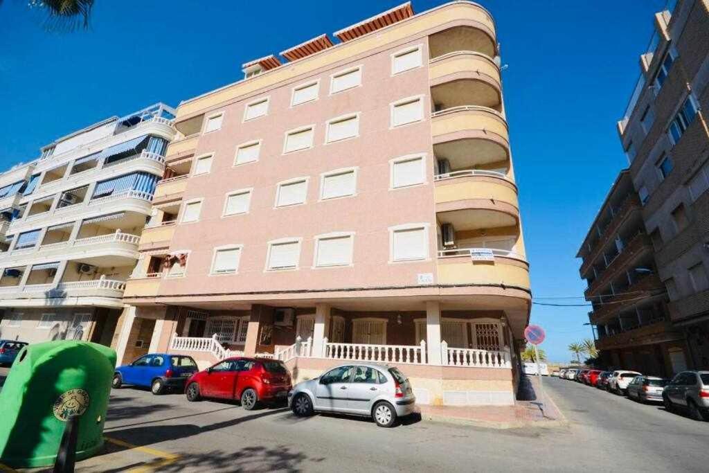 Apartamento Pink Sweet Home Torrevieja Exterior photo
