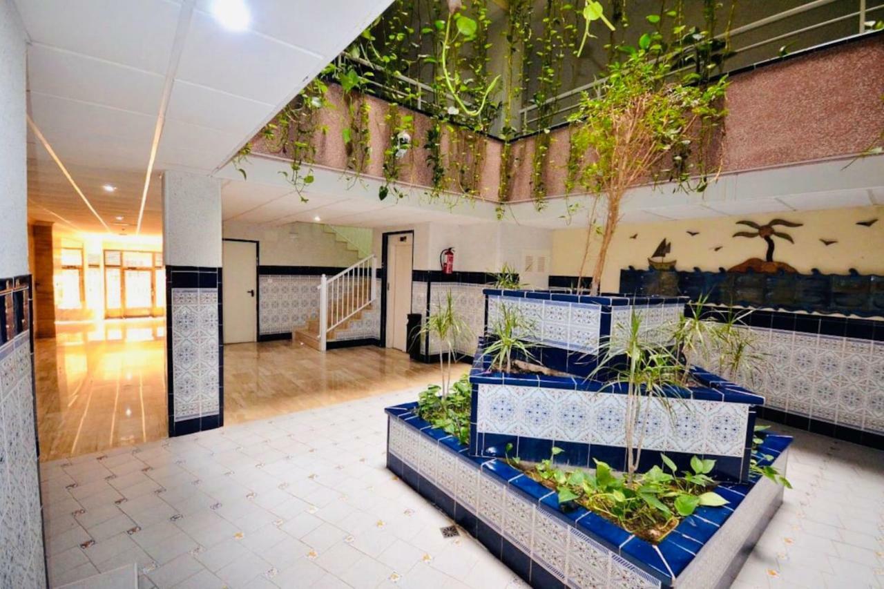 Apartamento Pink Sweet Home Torrevieja Exterior photo